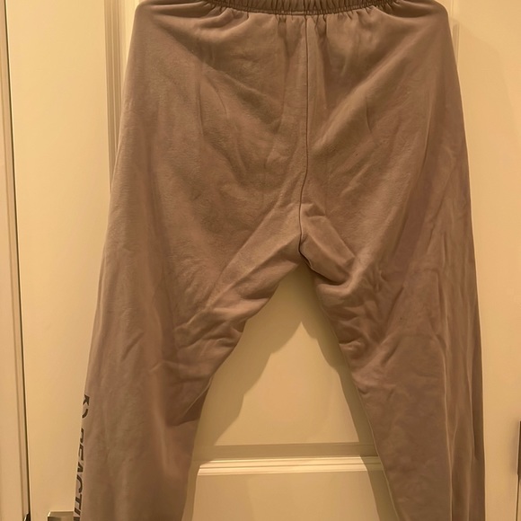 size xs mens, sweatpants from divided - Picture 3 of 4